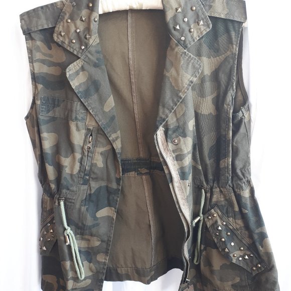 Halloween Army Camouflage Vest - Picture 1 of 10